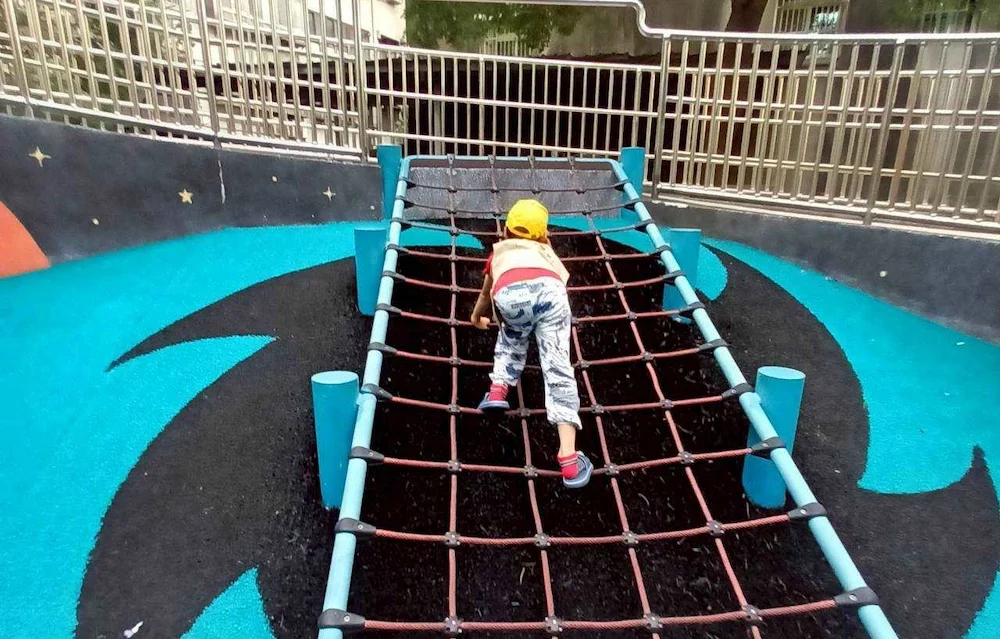 251017 廷恩 小玩家 遊戲場