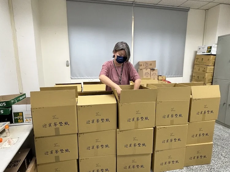 我很喜歡目前的工作，我不需要與人有太多的溝通。