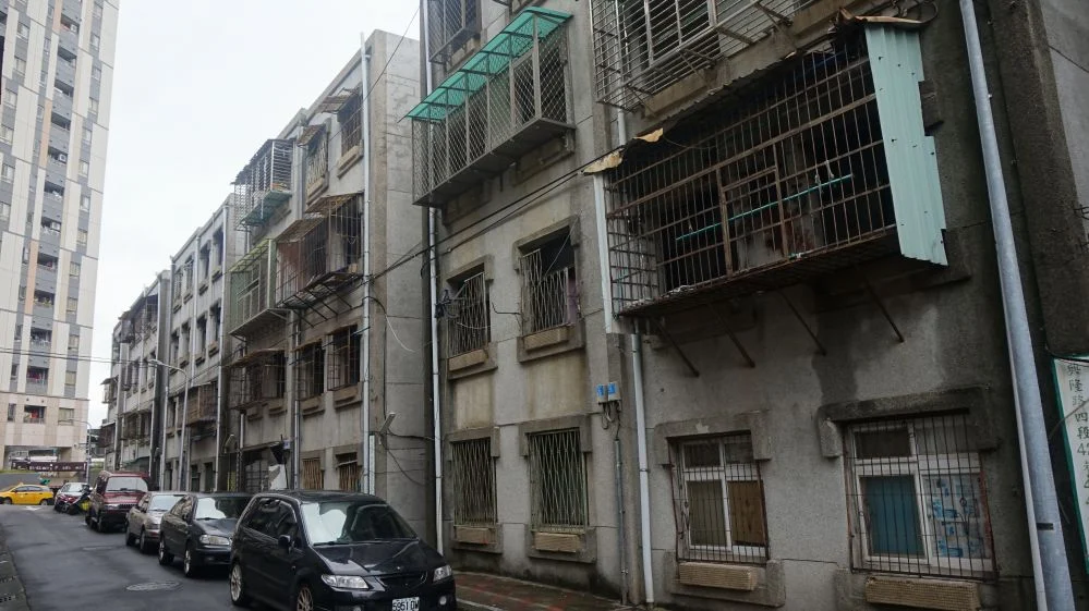 改建前的安康平宅。圖／取自財團法人都市更新研究發展基金會
