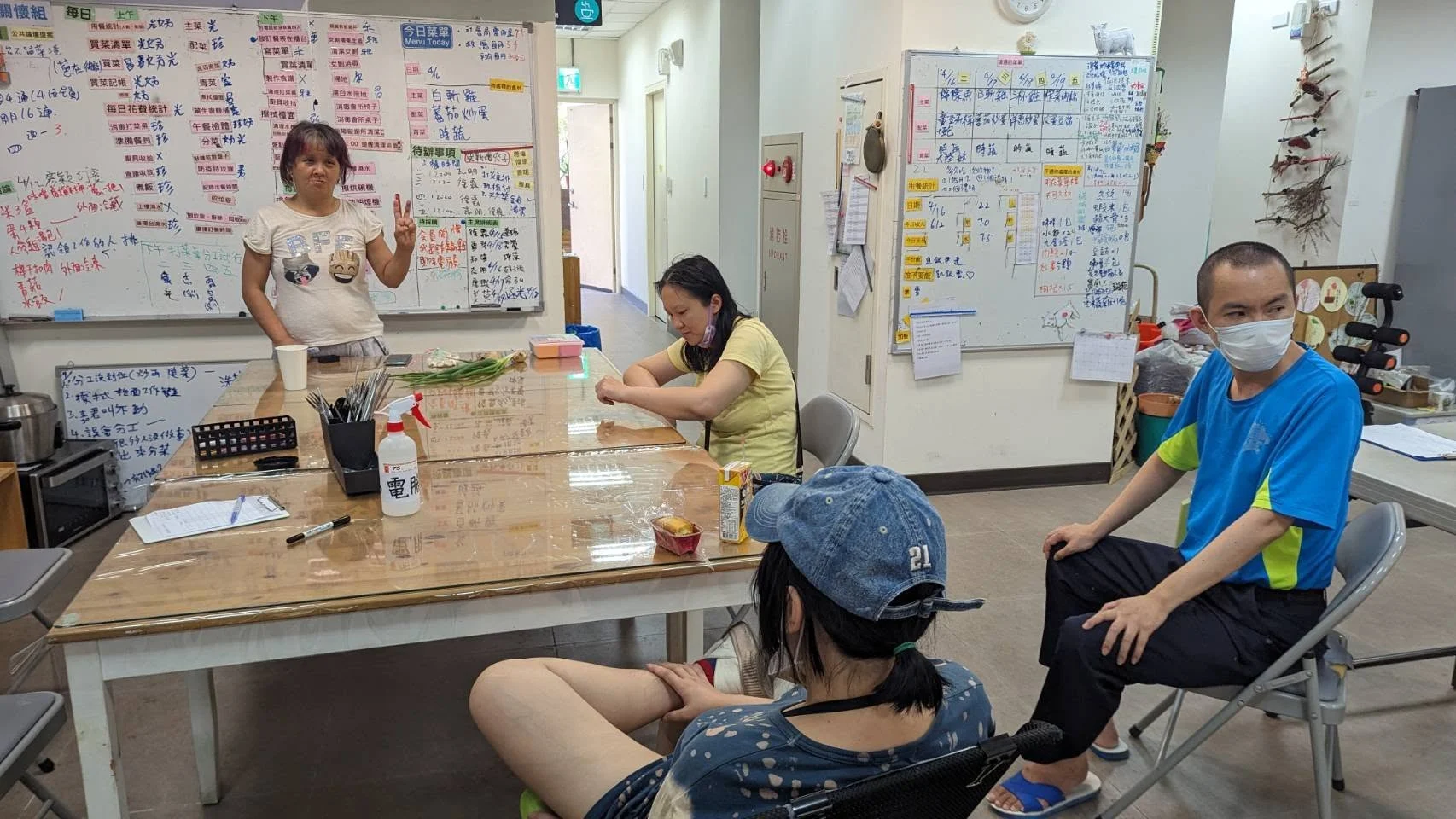 「興隆會所」在 2018 年進駐興隆社宅。圖／取自興隆會所 FB