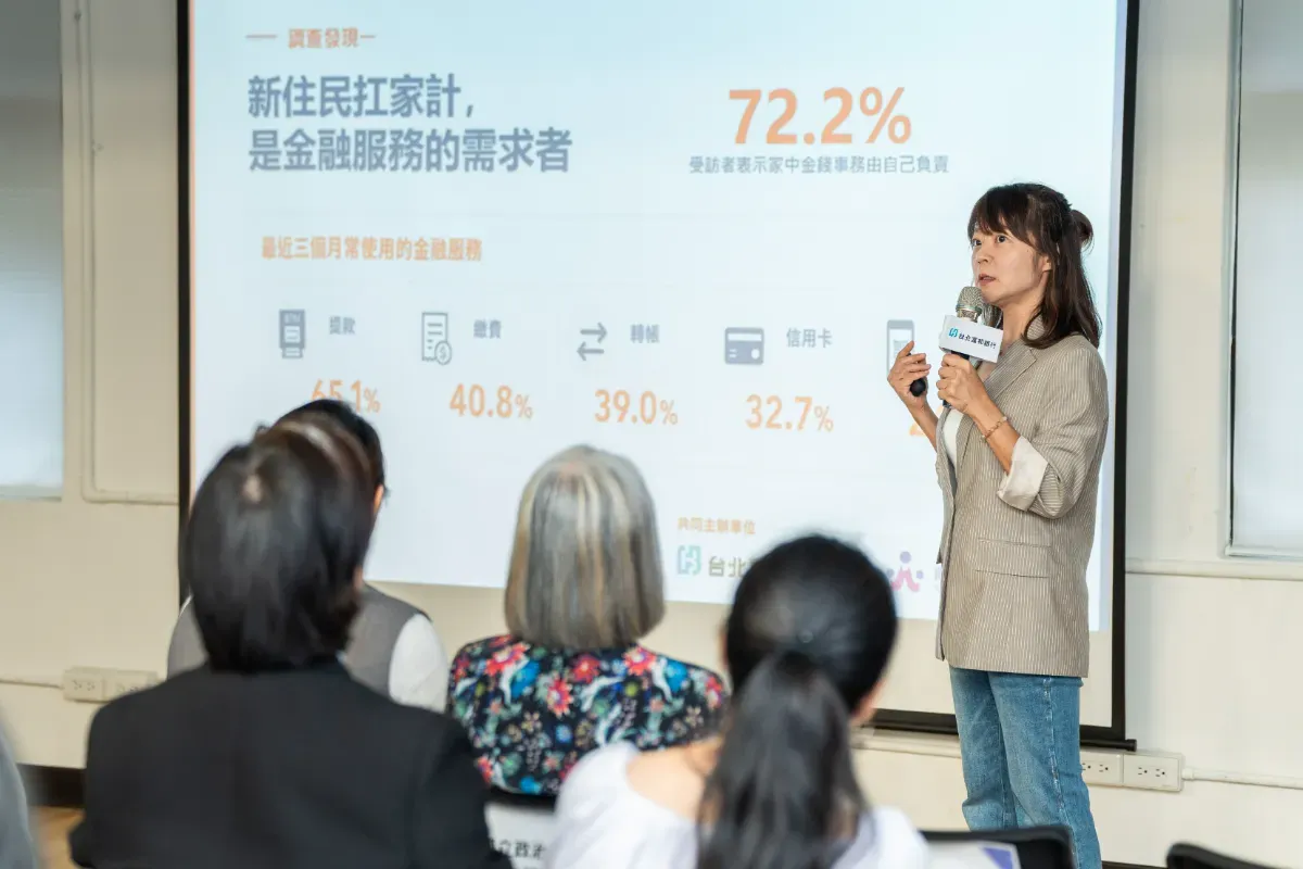 南洋台灣姊妹會祕書長陳雪慧分享此次調查結果。圖／南洋台灣姊妹會提供