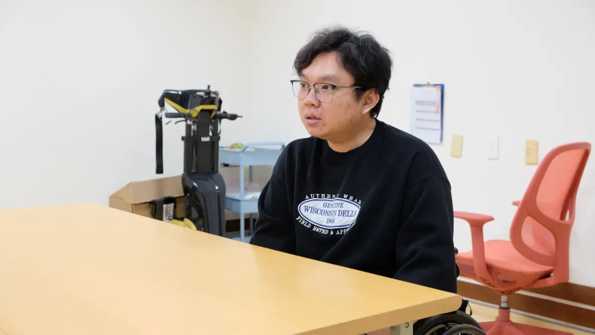 頸髓損傷受訪者余睿凡。攝／曾玉婷