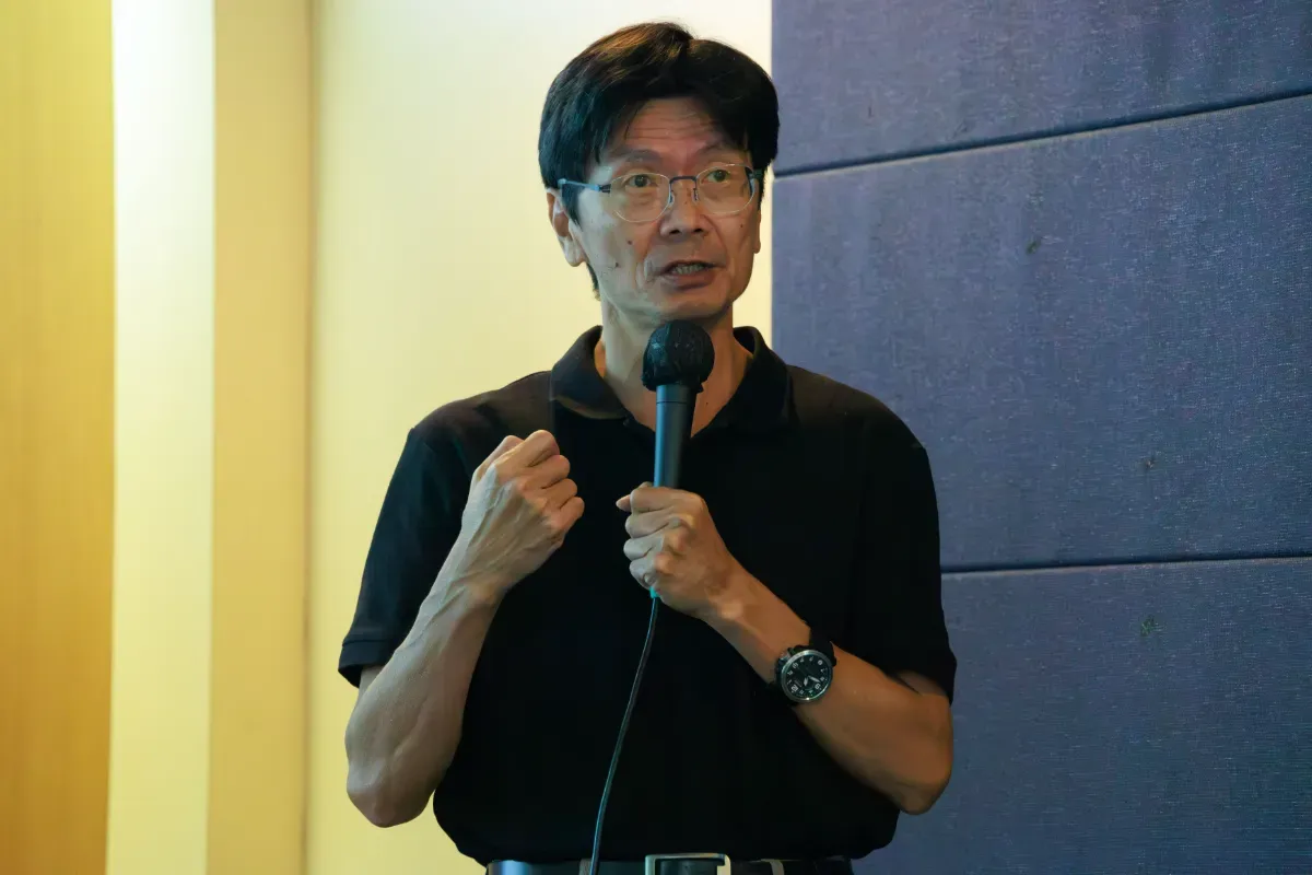 中原大學財經法律學系副教授、人權公約施行監督聯盟理事長徐偉群。攝/何宇軒
